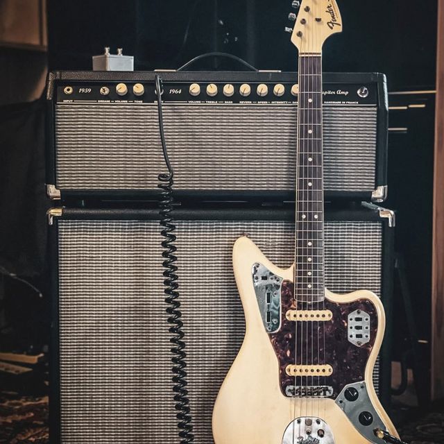 Fender Jaguar et ampli Jupiter